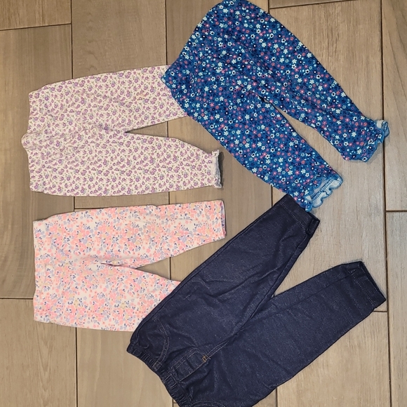 Bundle of 12 Month Carters Leggings - Picture 1 of 6